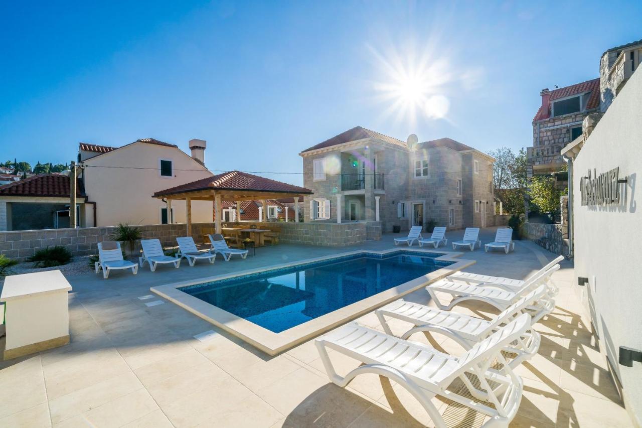 Guest house & Pool Schwarz Cavtat