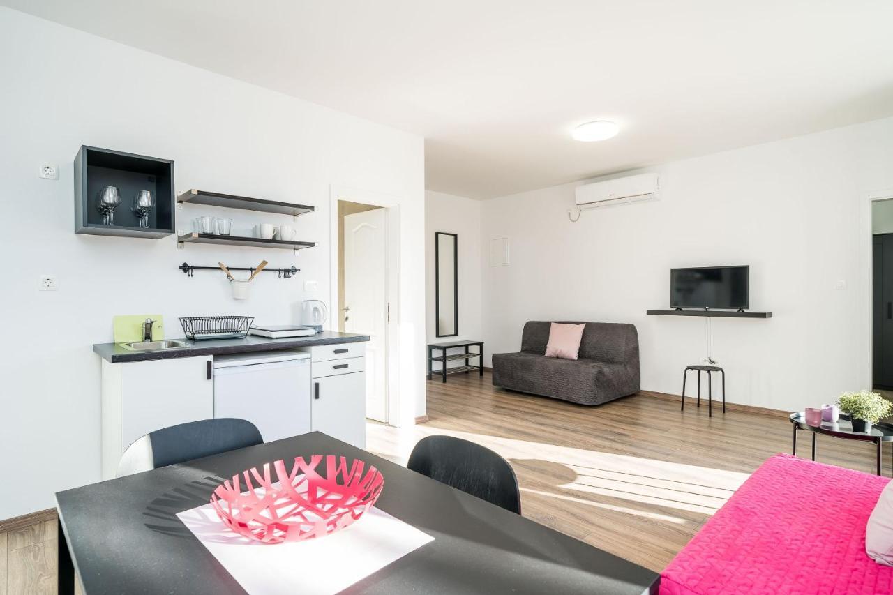 Guest house & Pool Schwarz Cavtat