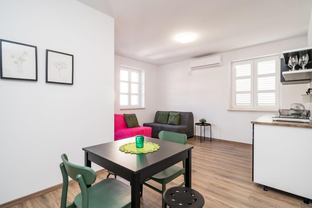 & Pool Schwarz Guest house Cavtat