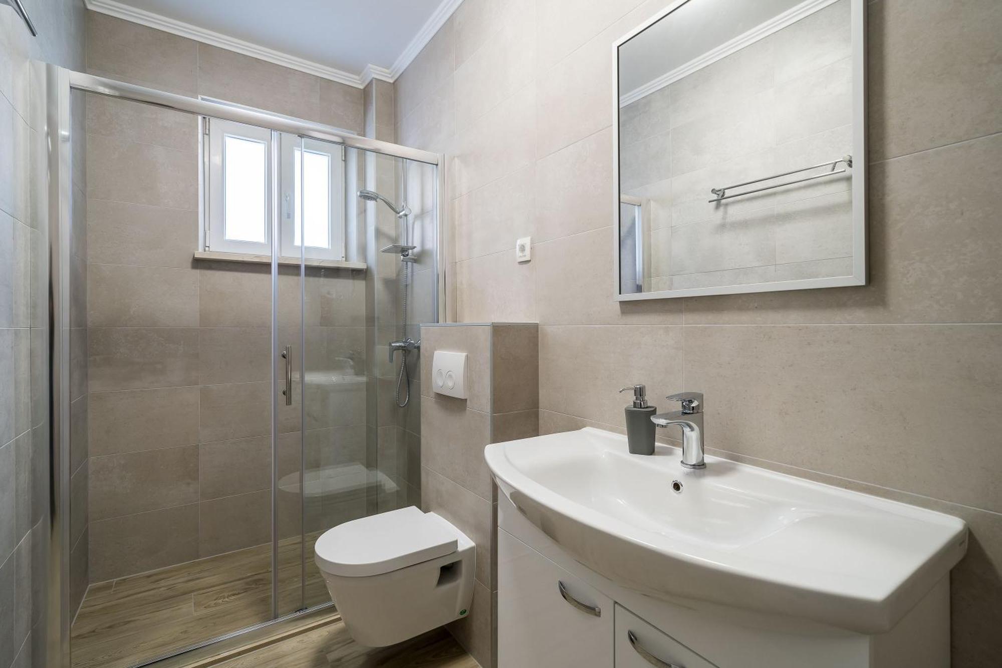 Guest house & Pool Schwarz 3*